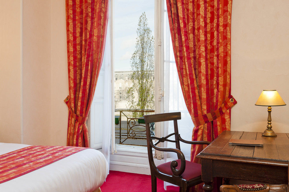 Du Quai Voltaire 3* Parijs